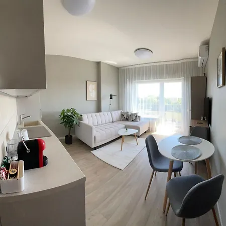 Bright In Palanga-ac-balcony-self Check-in * 팔랑가