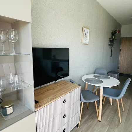 아파트 Bright In Palanga-ac-balcony-self Check-in *